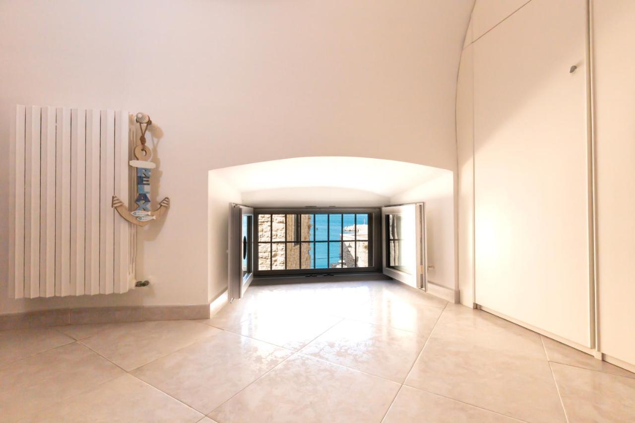 Apartmán Dimora Nel Palazzo Ducale With Private Parking Giovinazzo Exteriér fotografie