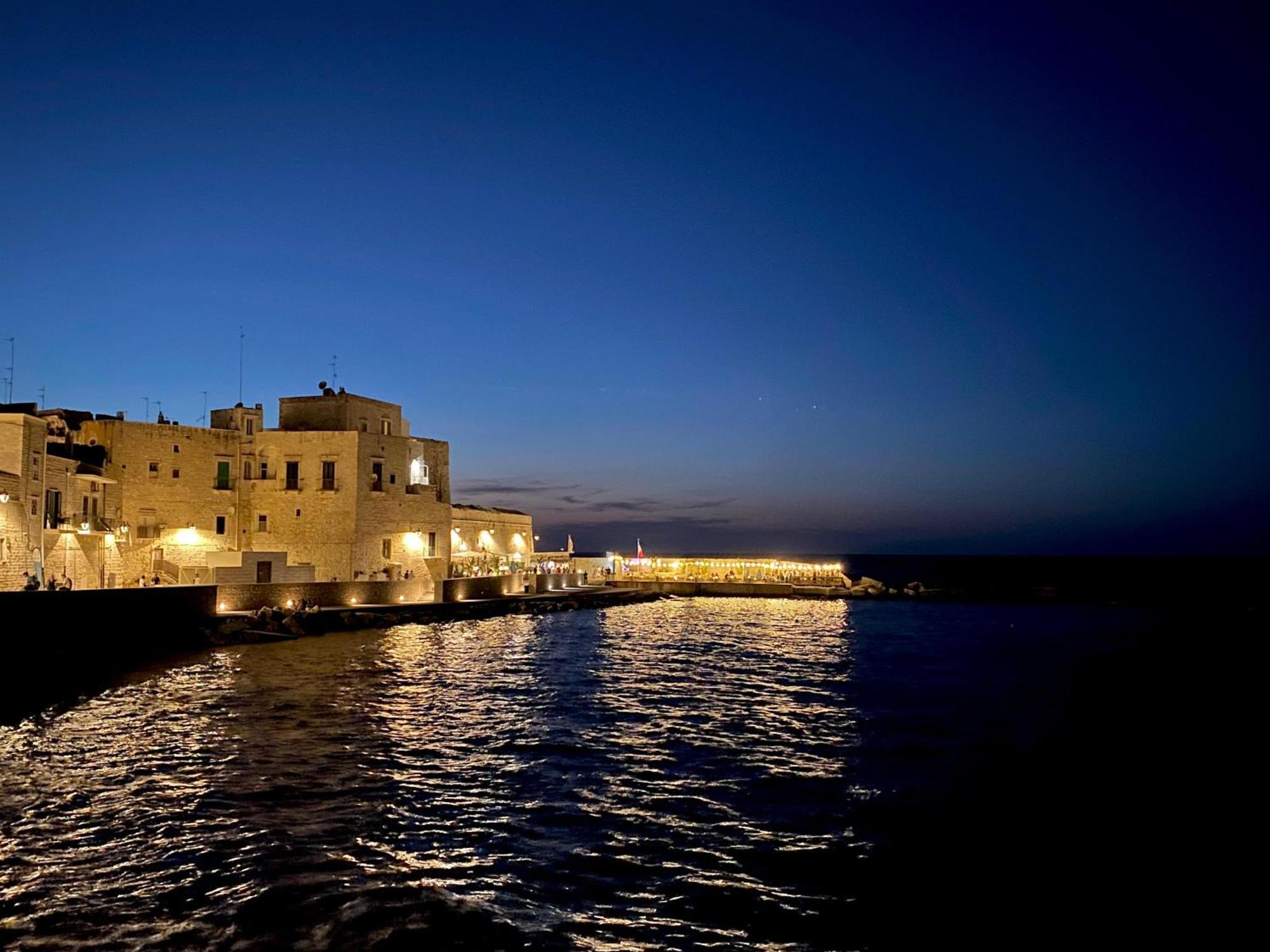 Apartmán Dimora Nel Palazzo Ducale With Private Parking Giovinazzo Exteriér fotografie