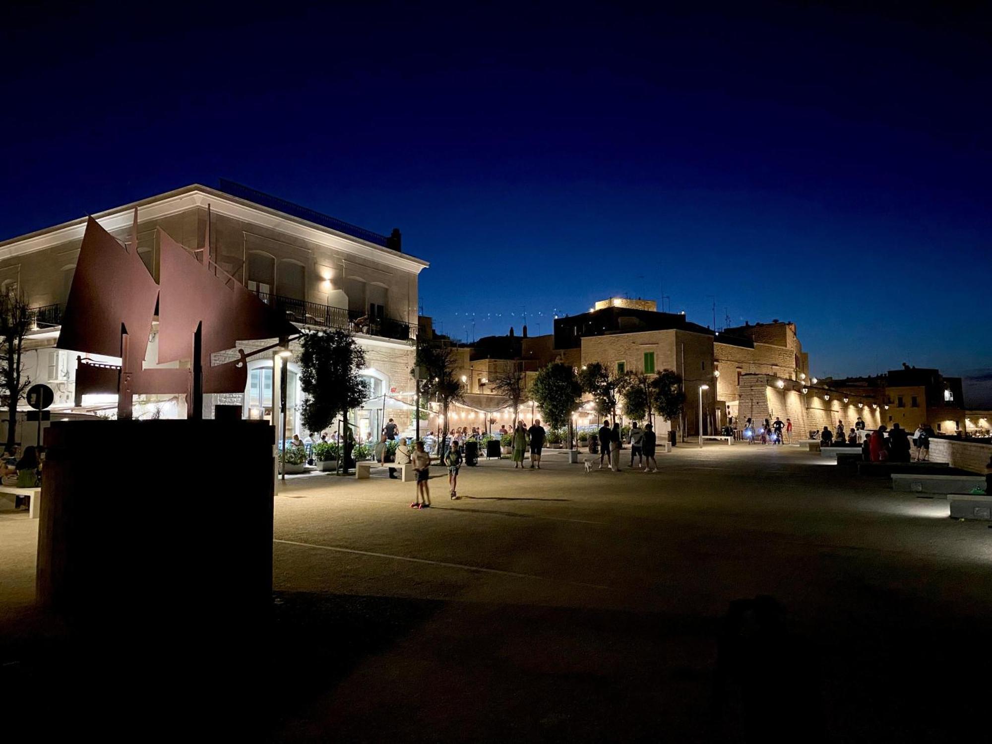 Apartmán Dimora Nel Palazzo Ducale With Private Parking Giovinazzo Exteriér fotografie